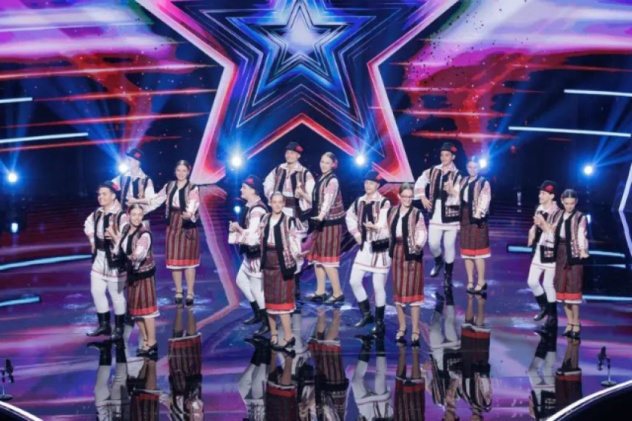 Romanii au talent - Ansamblul Folcloric Carpatica